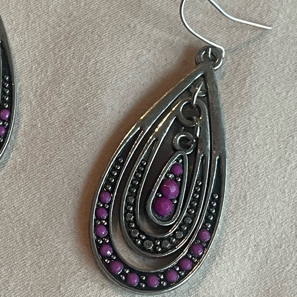 Vintage Silver and Purple Teardrop Earrings - Picture 4 of 4